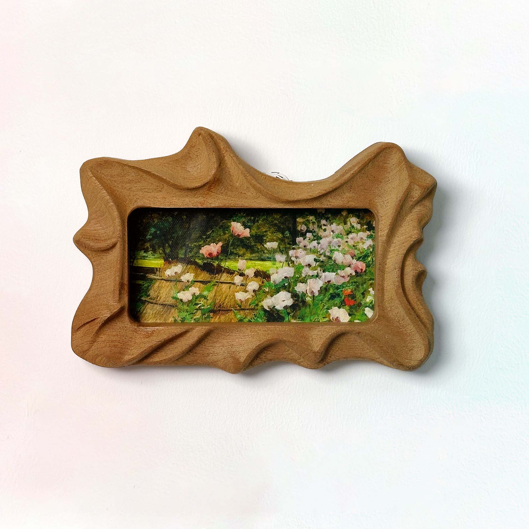 Handcrafted Wavy Solid Wood Picture Frame – Vintage Floral Art For Cozy Cottagecore Home Decor